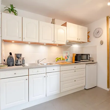 Au Vieux Yuca By Interhome * Cagnes-sur-Mer